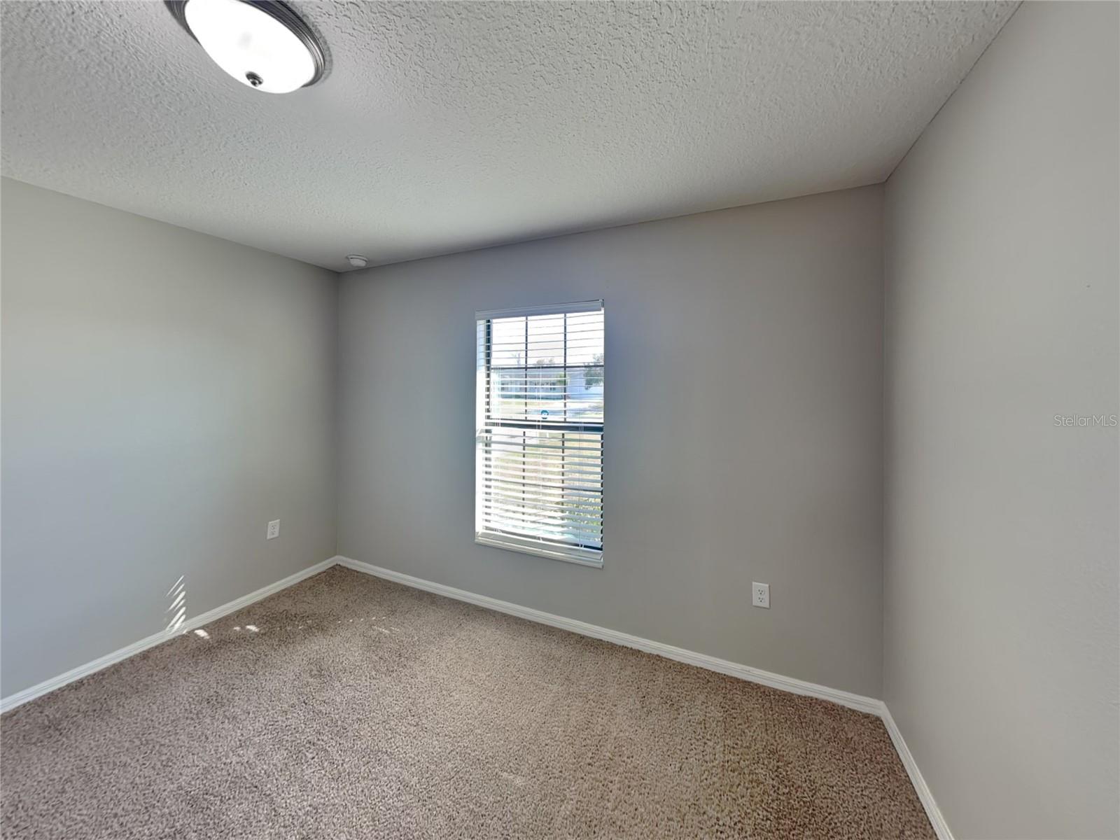 DELTONA LAKES UNIT 34 - Residential Lease