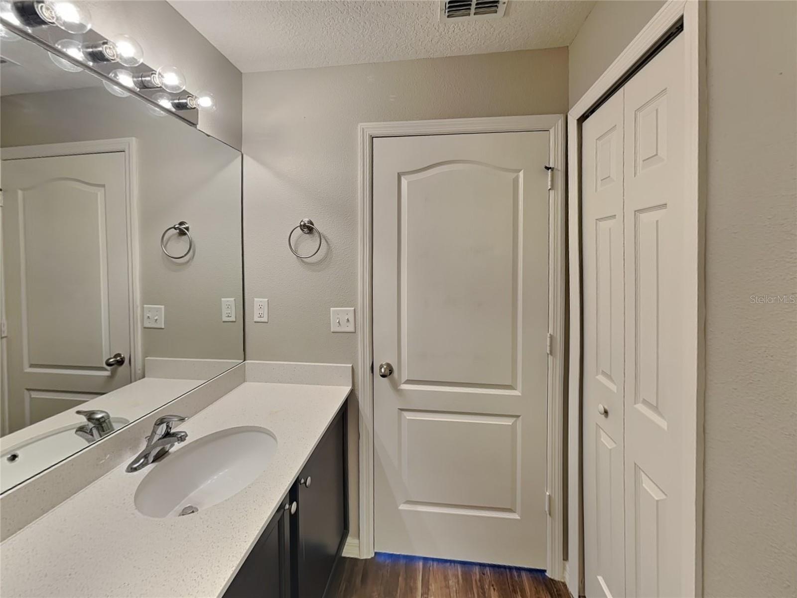 DELTONA LAKES UNIT 34 - Residential Lease