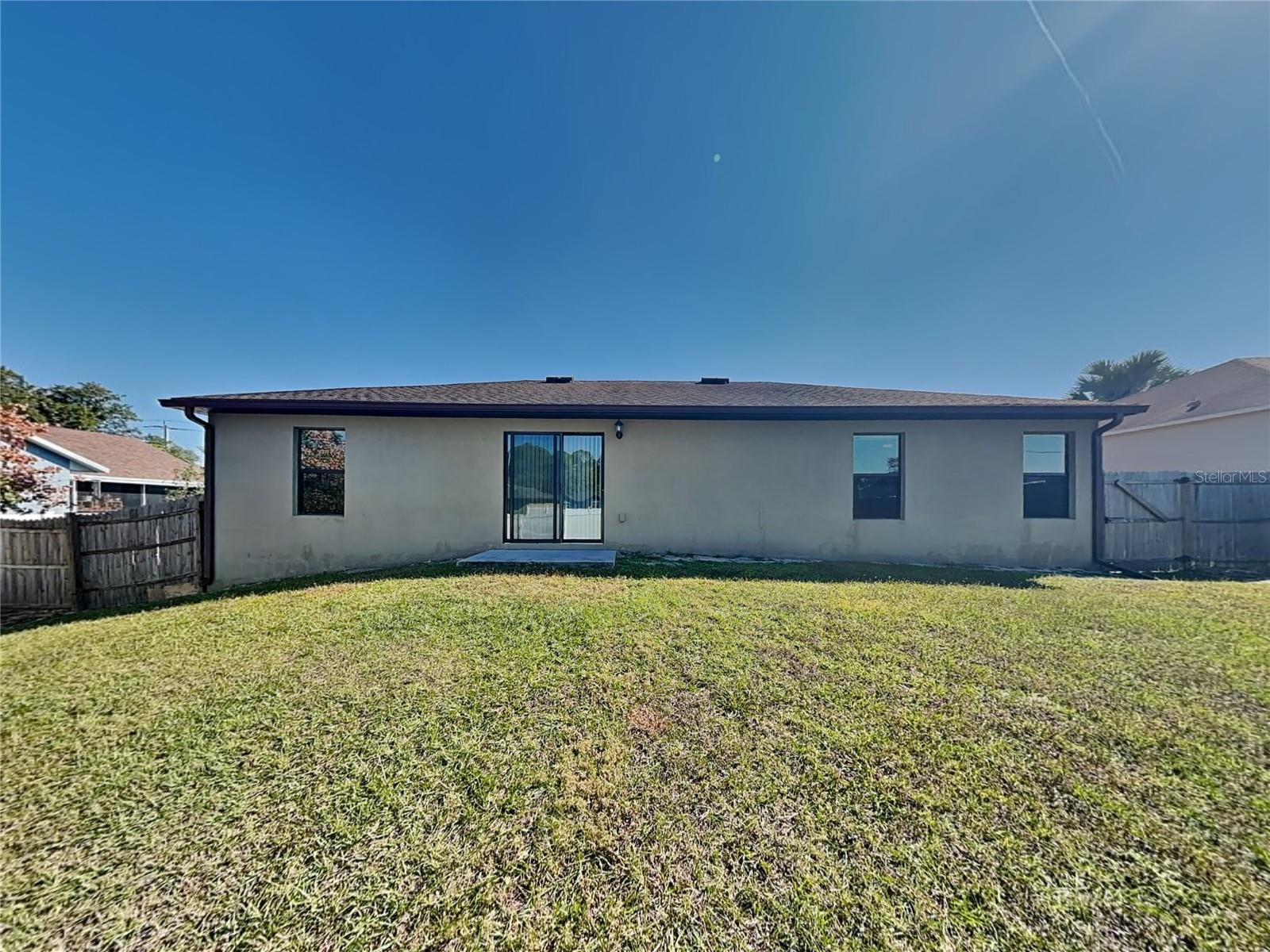 DELTONA LAKES UNIT 34 - Residential Lease
