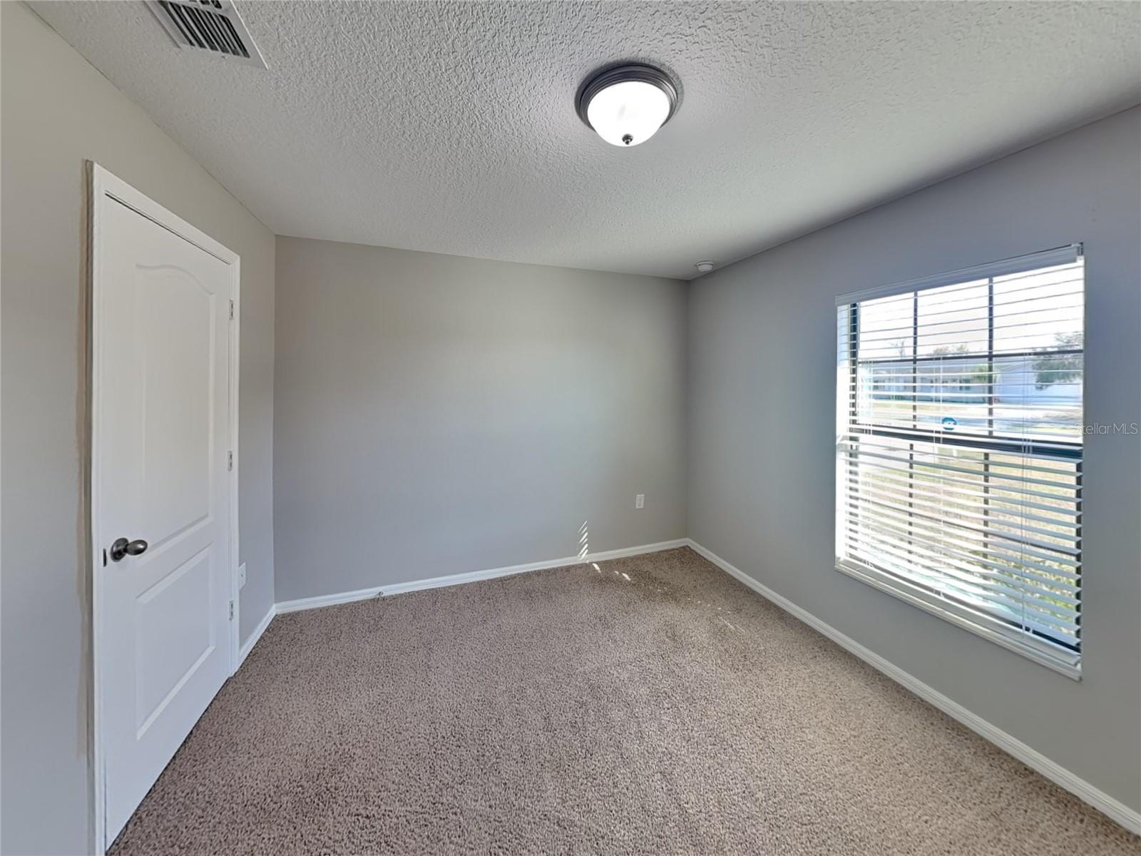 DELTONA LAKES UNIT 34 - Residential Lease