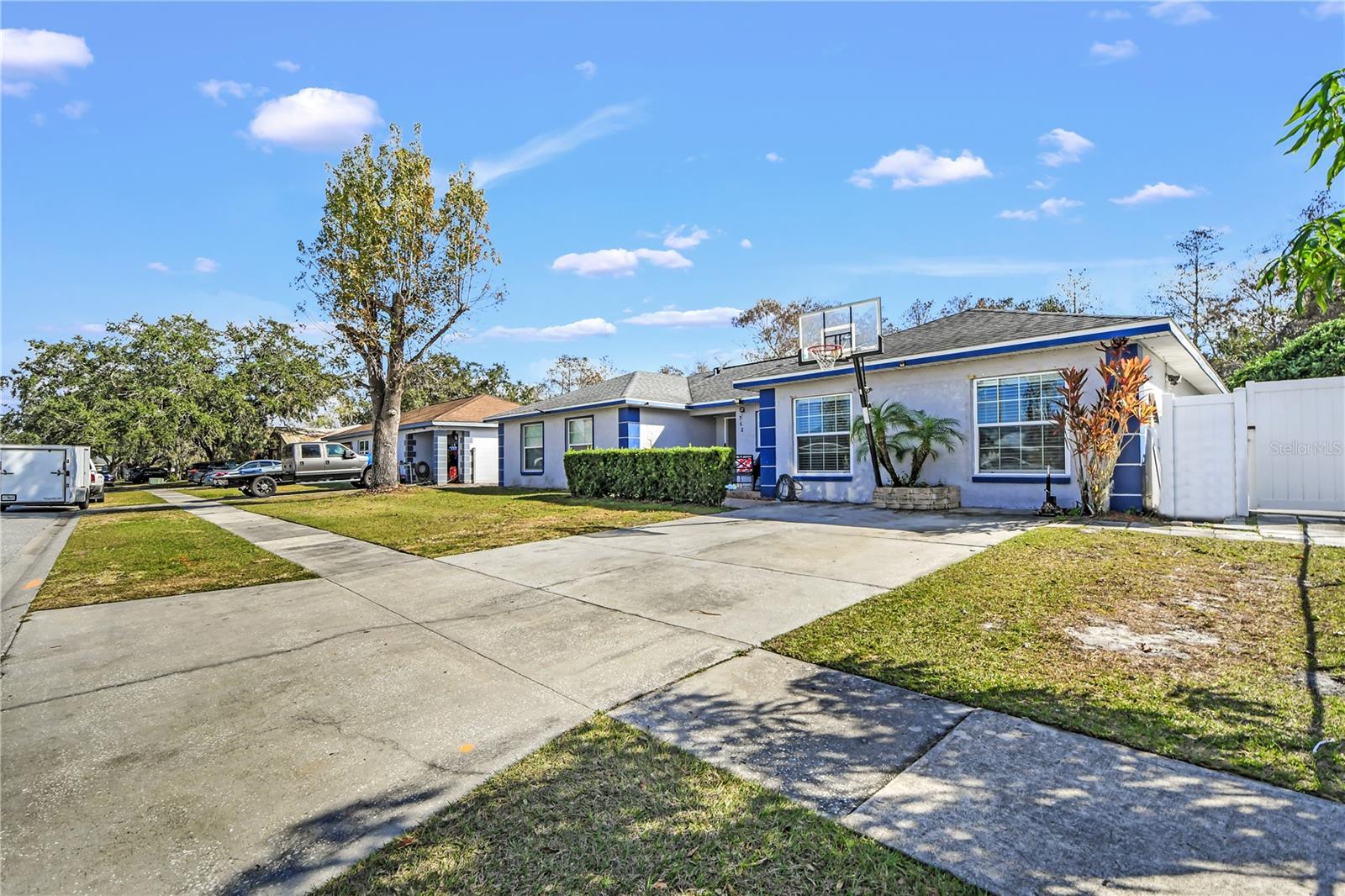 362 IOWA WOODS CIRCLE W