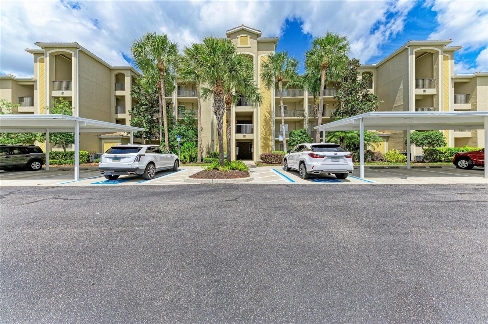 RIVER STRAND - Residential