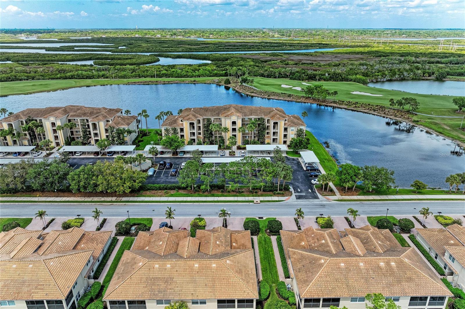 RIVER STRAND - Residential