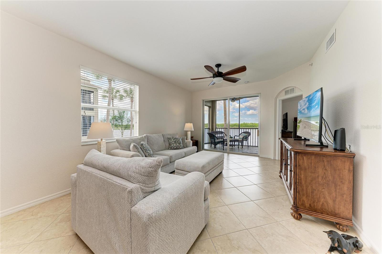 RIVER STRAND - Residential