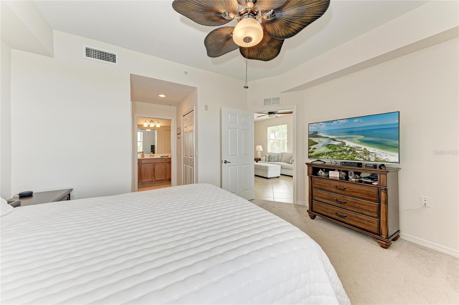 RIVER STRAND - Residential