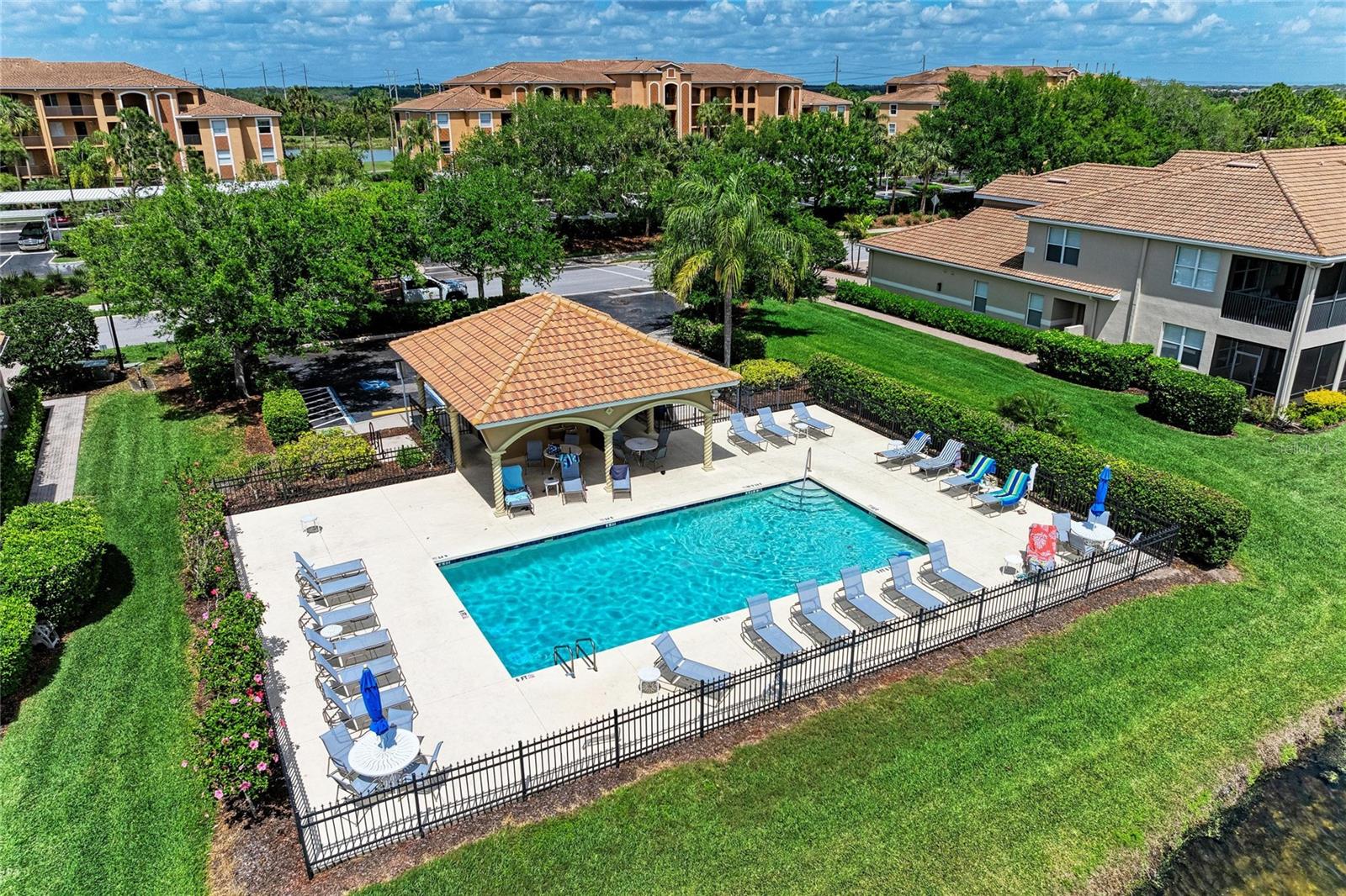 RIVER STRAND - Residential