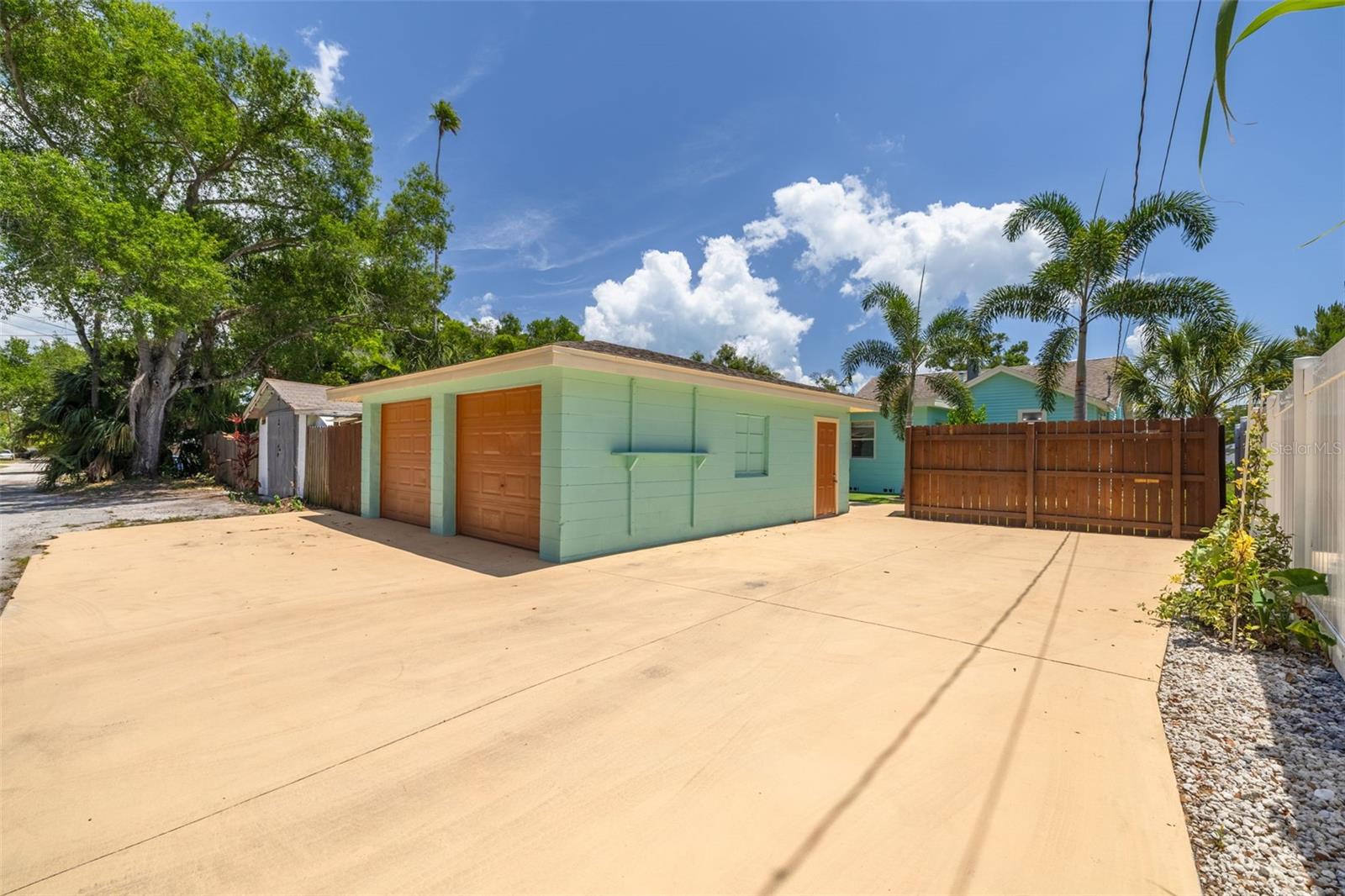 SCHOOLEYS HOMEVILLE 2 - Residential
