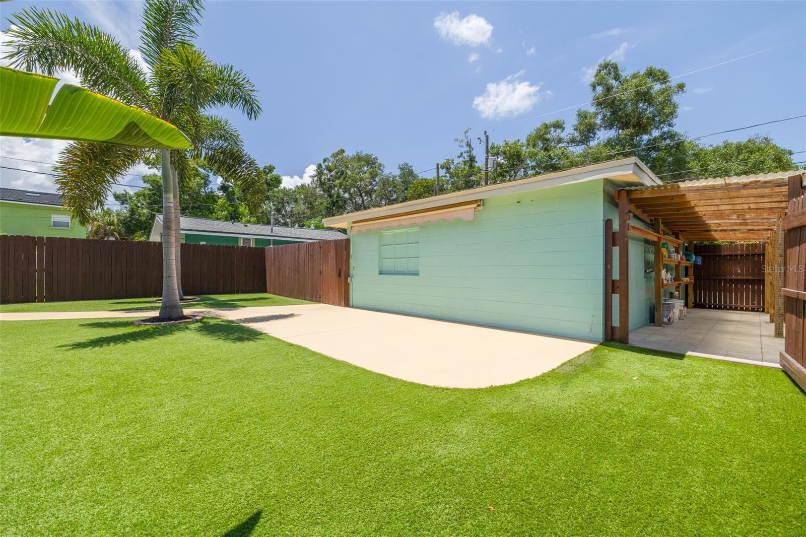 SCHOOLEYS HOMEVILLE 2 - Residential