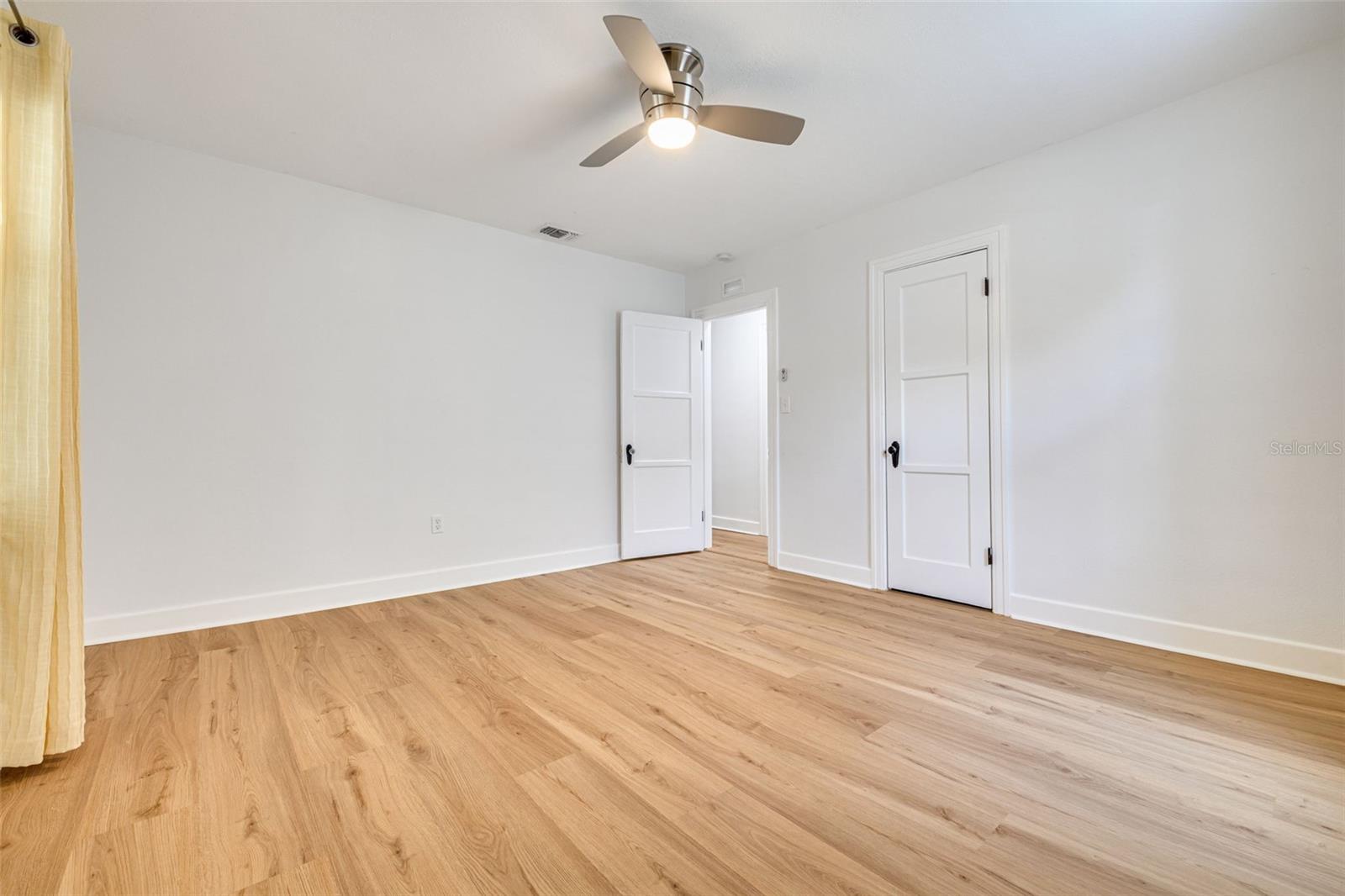 SCHOOLEYS HOMEVILLE 2 - Residential