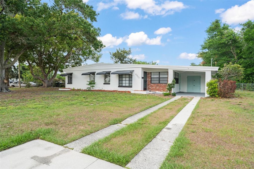 Photo of 6045 Dogwood Drive, Orlando, FL 32807 (MLS # O6367051)