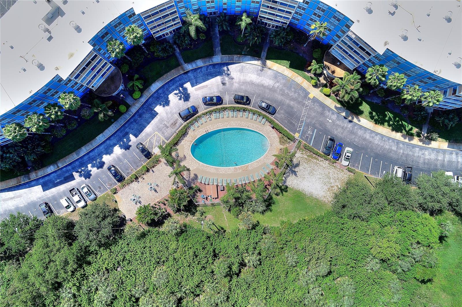 WAVE THE CONDO - Residential Lease