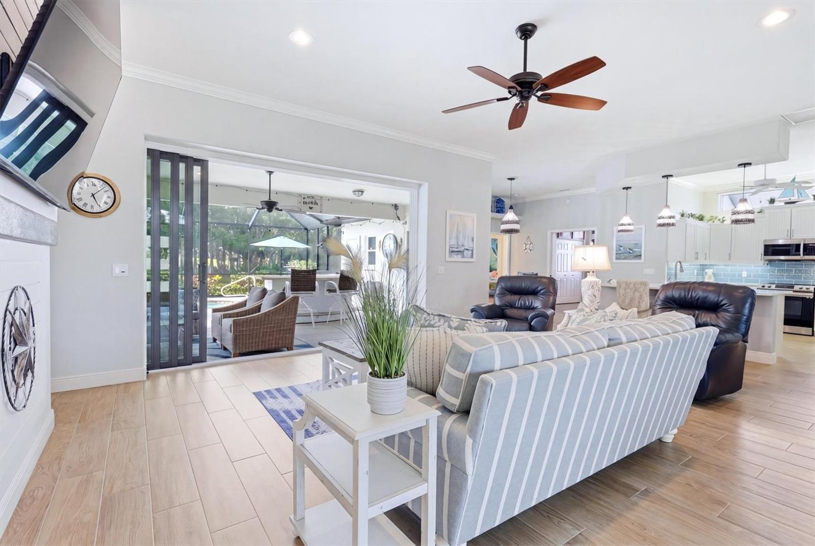 TARA GOLF AND COUNTRY CLUB - Residential