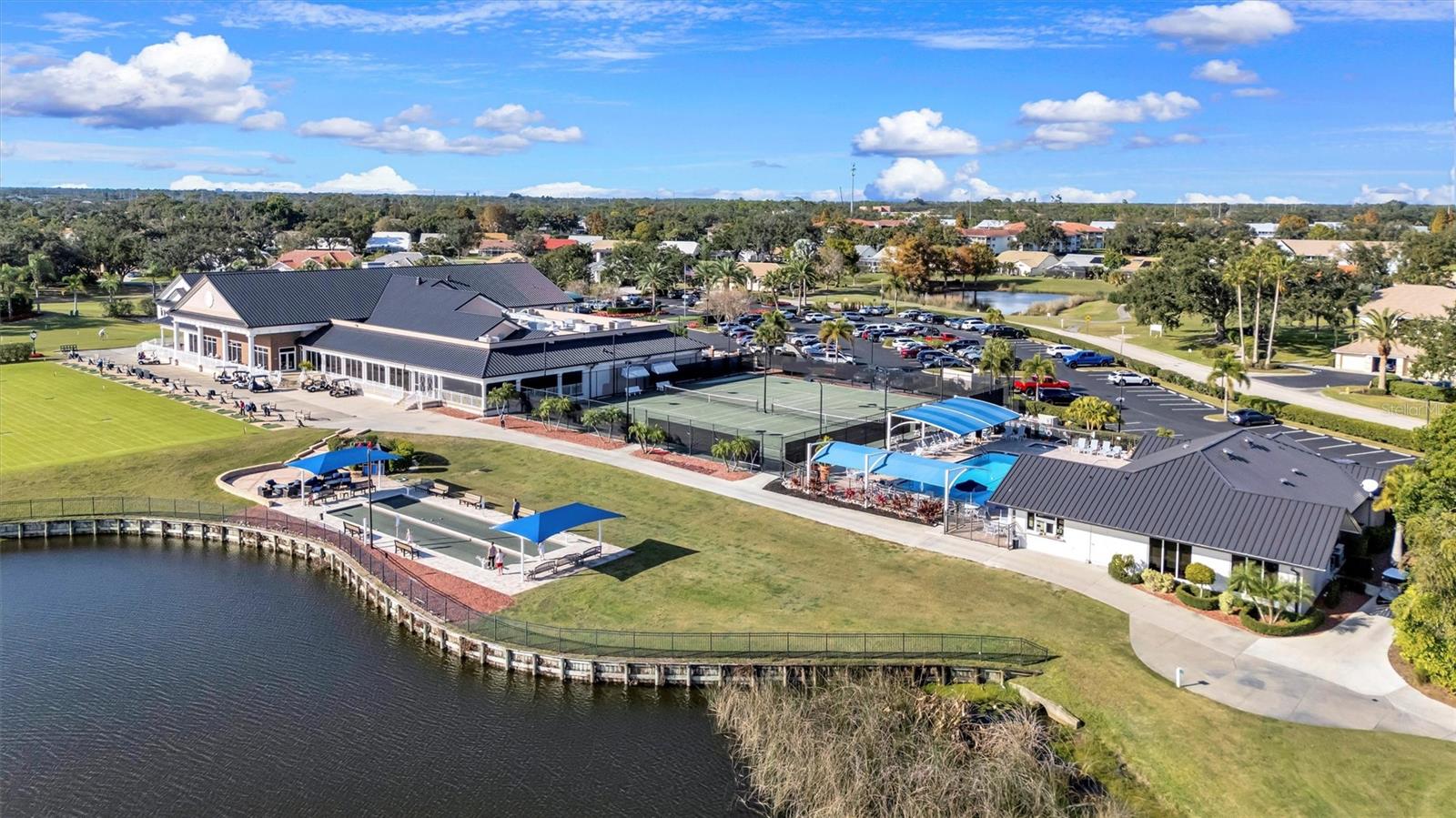 TARA GOLF AND COUNTRY CLUB - Residential