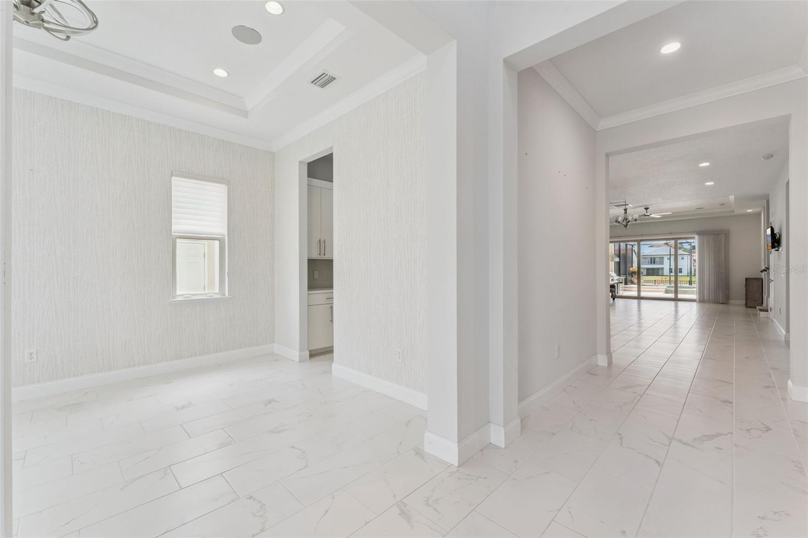 10763 ROYAL CYPRESS WAY