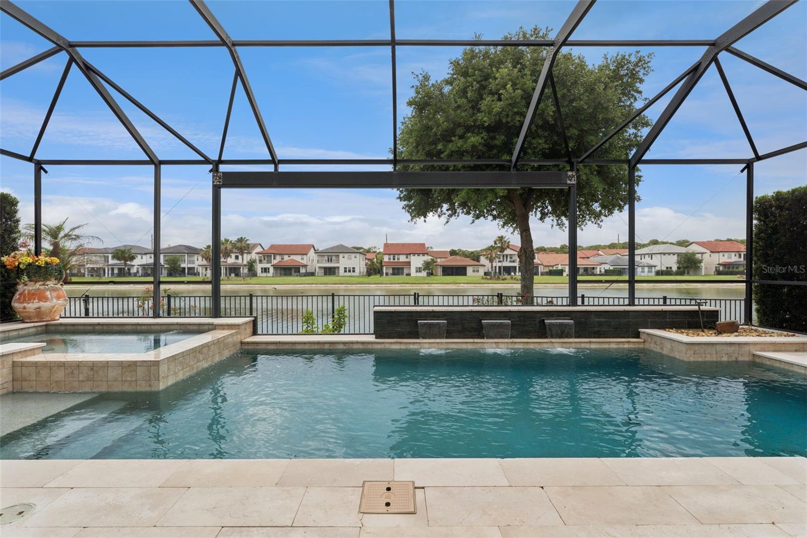 10763 ROYAL CYPRESS WAY