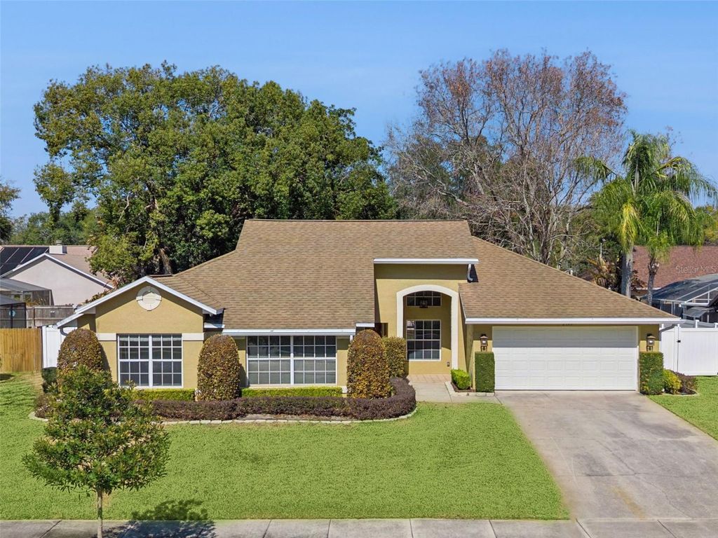 Photo of 2149 Heatheroak Drive, Apopka, FL 32703 (MLS # O6382163)
