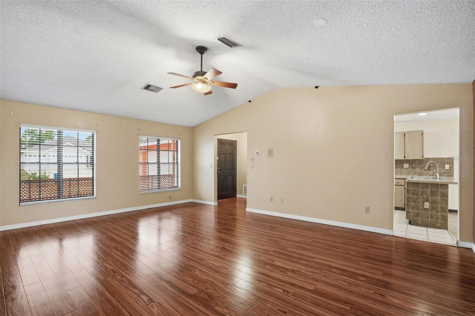 SPRING HILL UNIT 16 (5160) - Residential