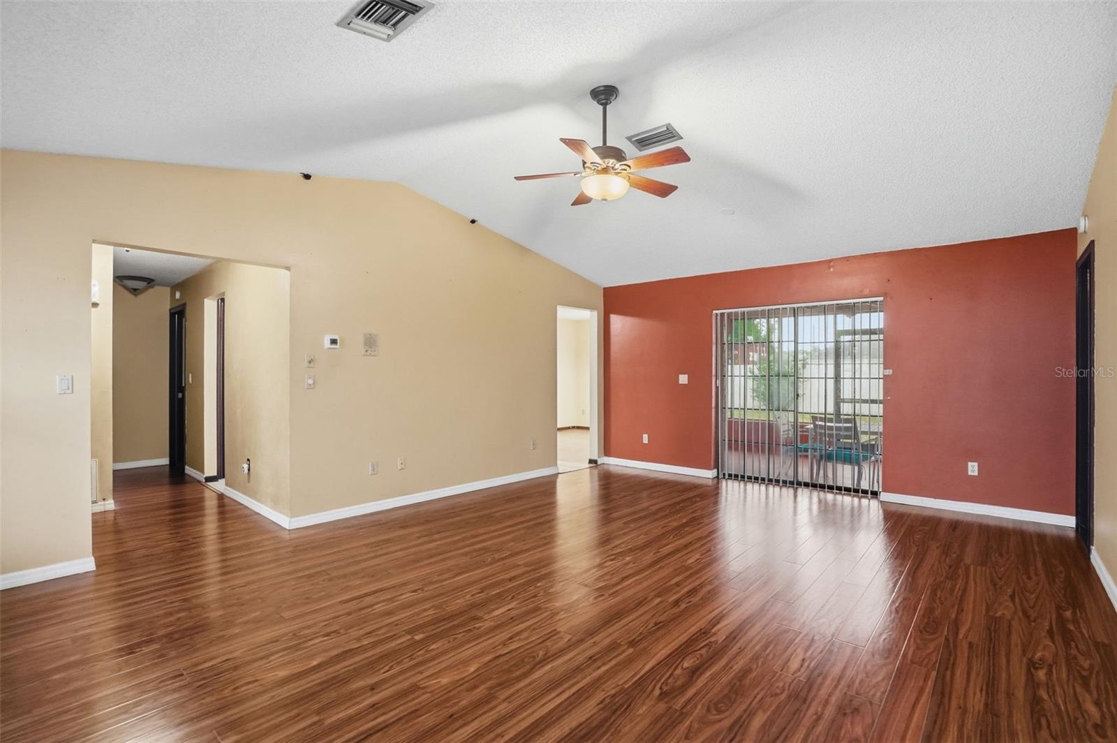 SPRING HILL UNIT 16 (5160) - Residential