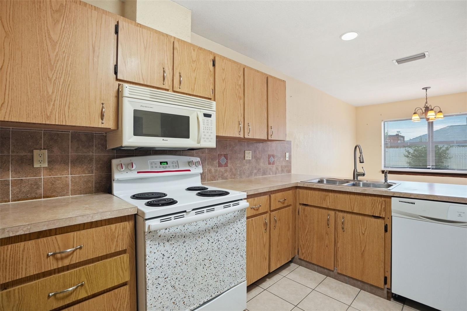 SPRING HILL UNIT 16 (5160) - Residential