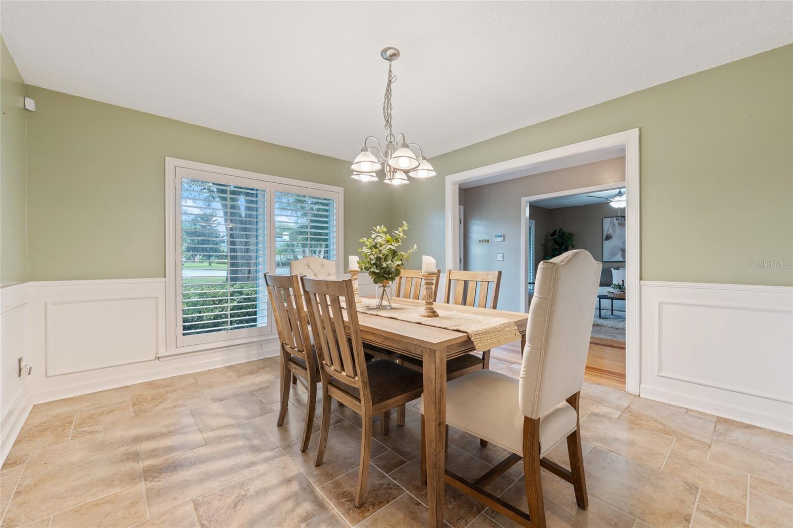 SPRING VALLEY CHASE - Residential