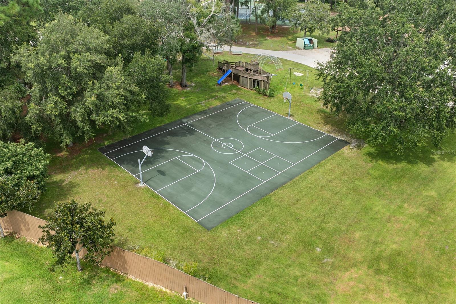 SPRING VALLEY CHASE - Residential