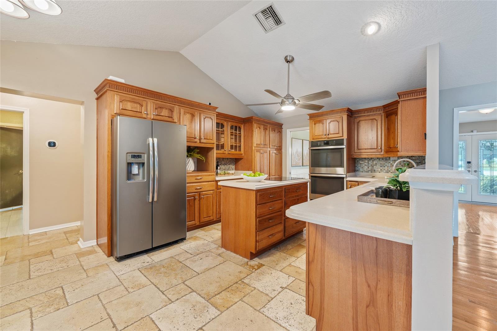 SPRING VALLEY CHASE - Residential