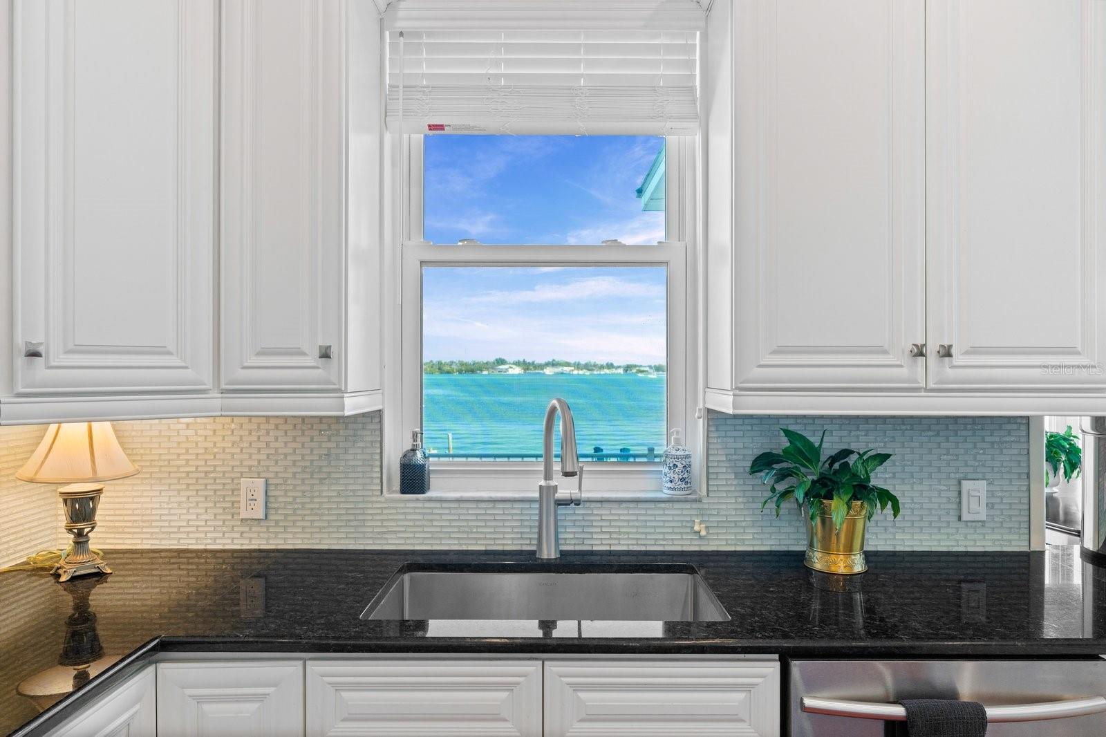 CORTEZ BEACH - Residential