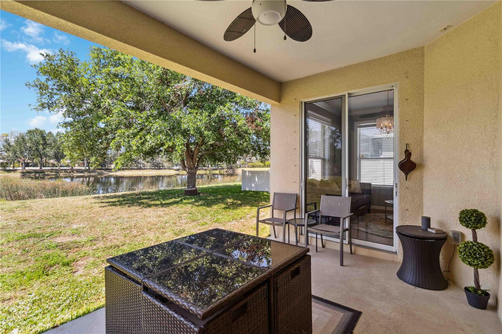 CROSSING CREEK VILLAGE PH I - Residential Lease