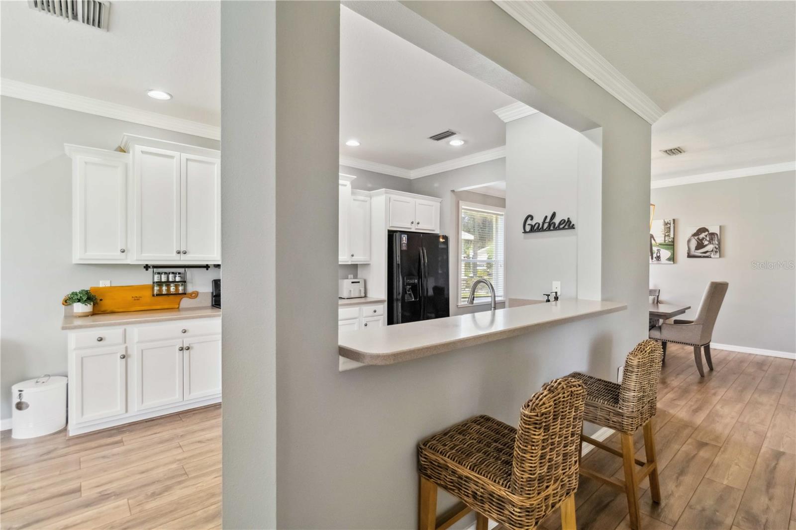 CROSSING CREEK VILLAGE PH I - Residential Lease