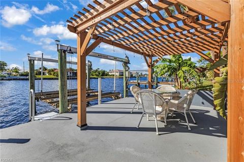 Photo of 714 SE 43rd Street, Cape Coral, FL 33904 (MLS # C7516138)