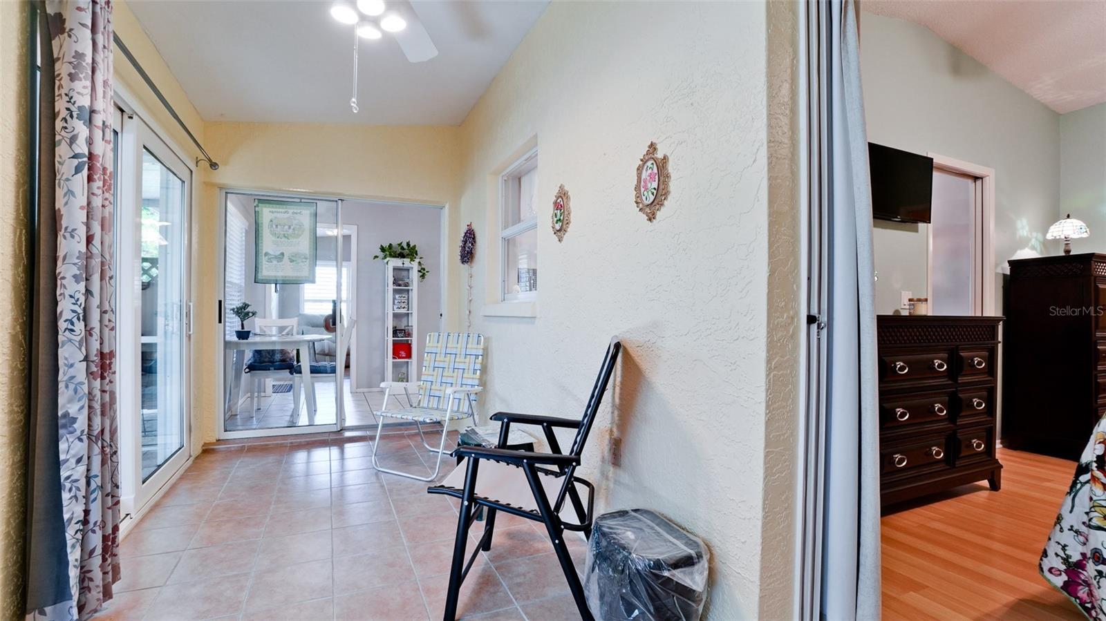 COUNTRY VILLAGE SEC 11 - Residential