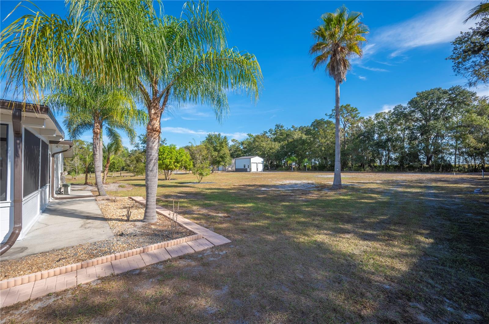 LAZY CREEK - Residential