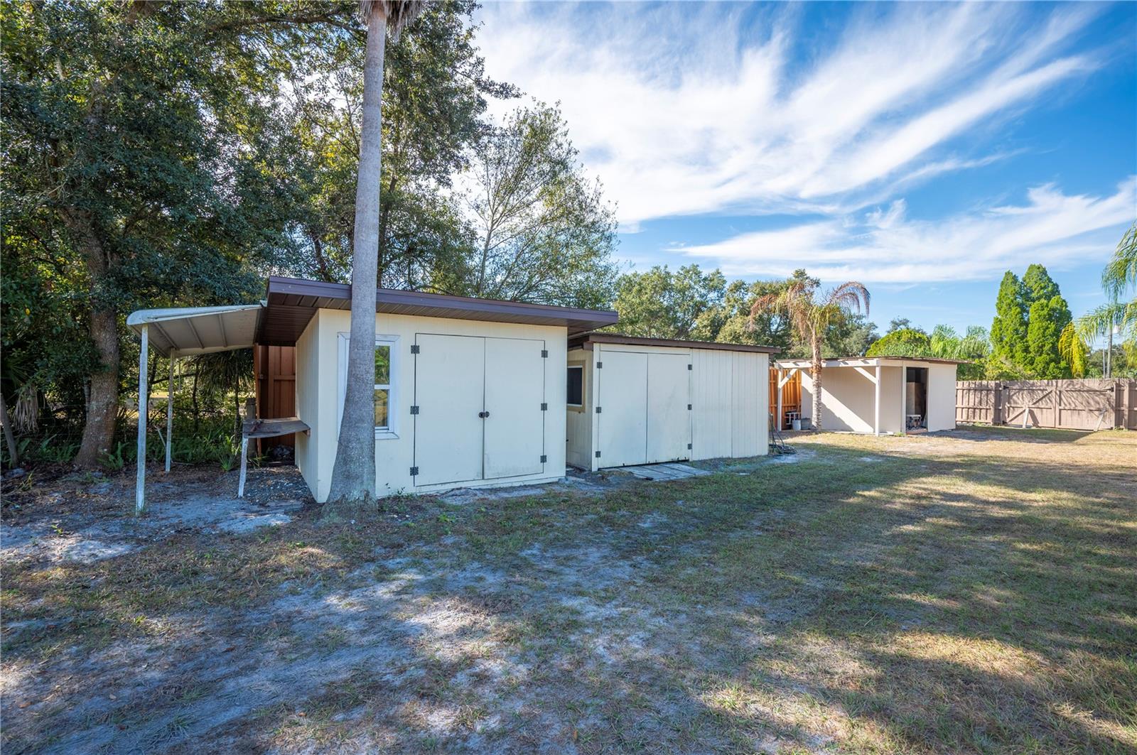 LAZY CREEK - Residential