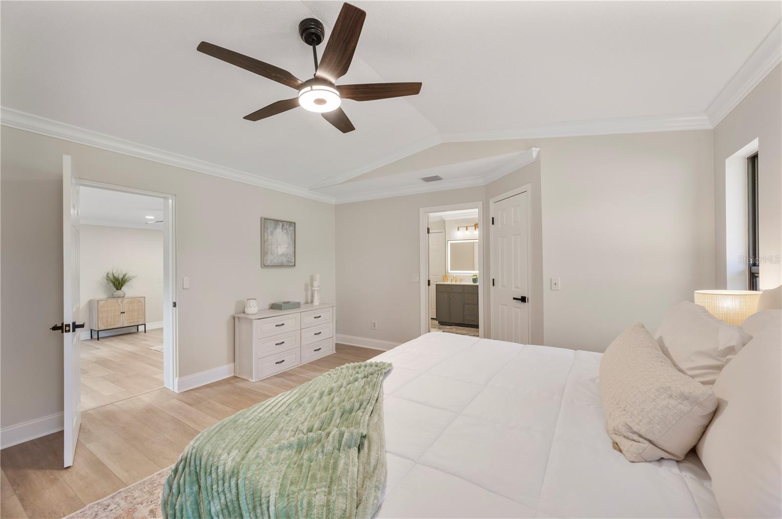 LAZY CREEK - Residential