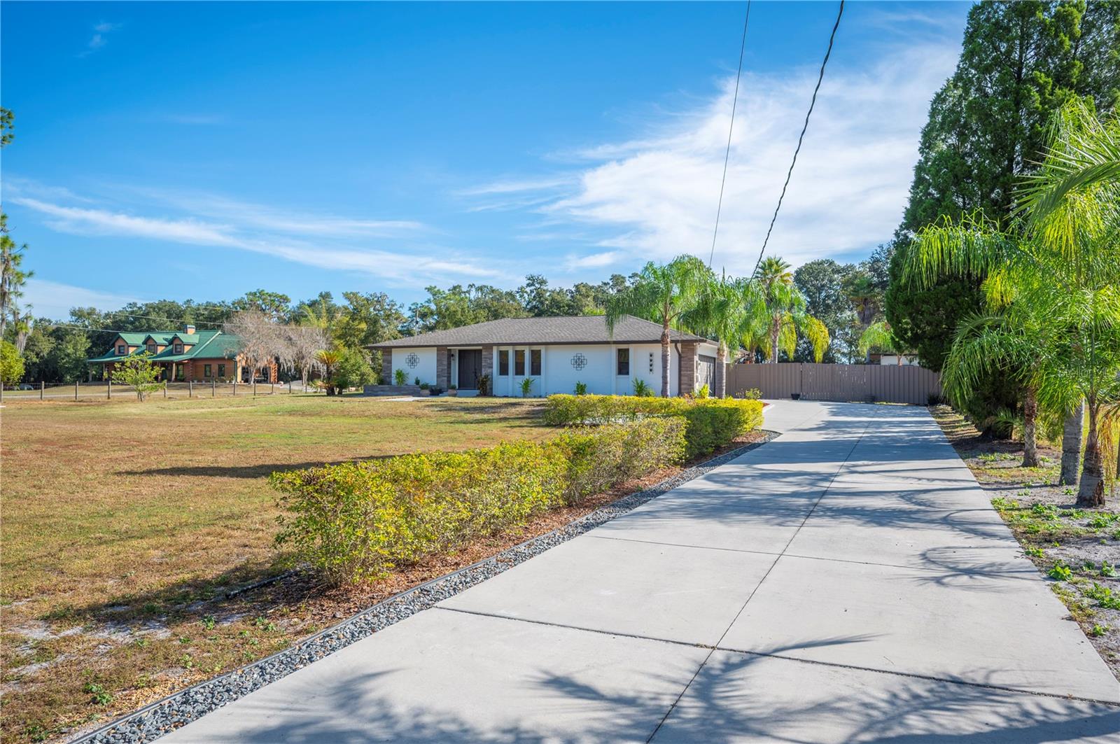 LAZY CREEK - Residential