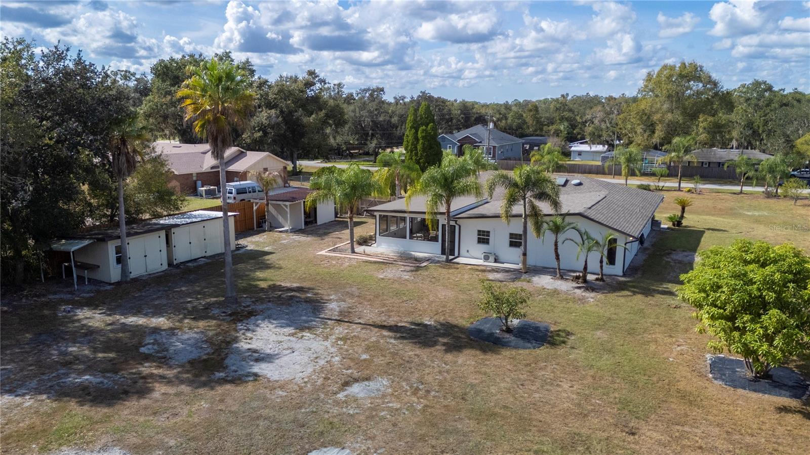 LAZY CREEK - Residential