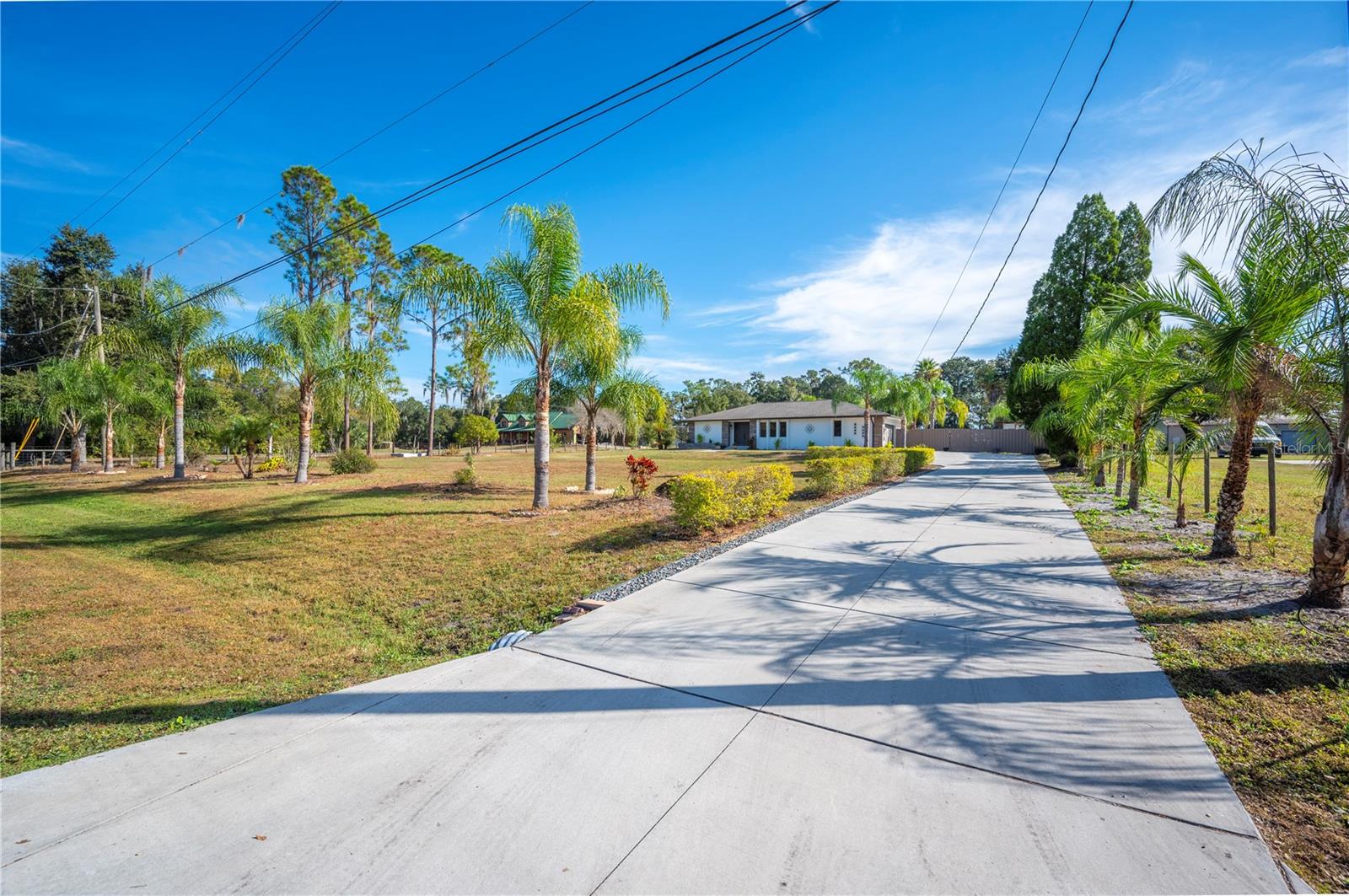 LAZY CREEK - Residential