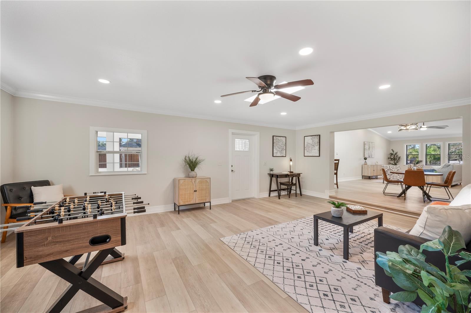 LAZY CREEK - Residential