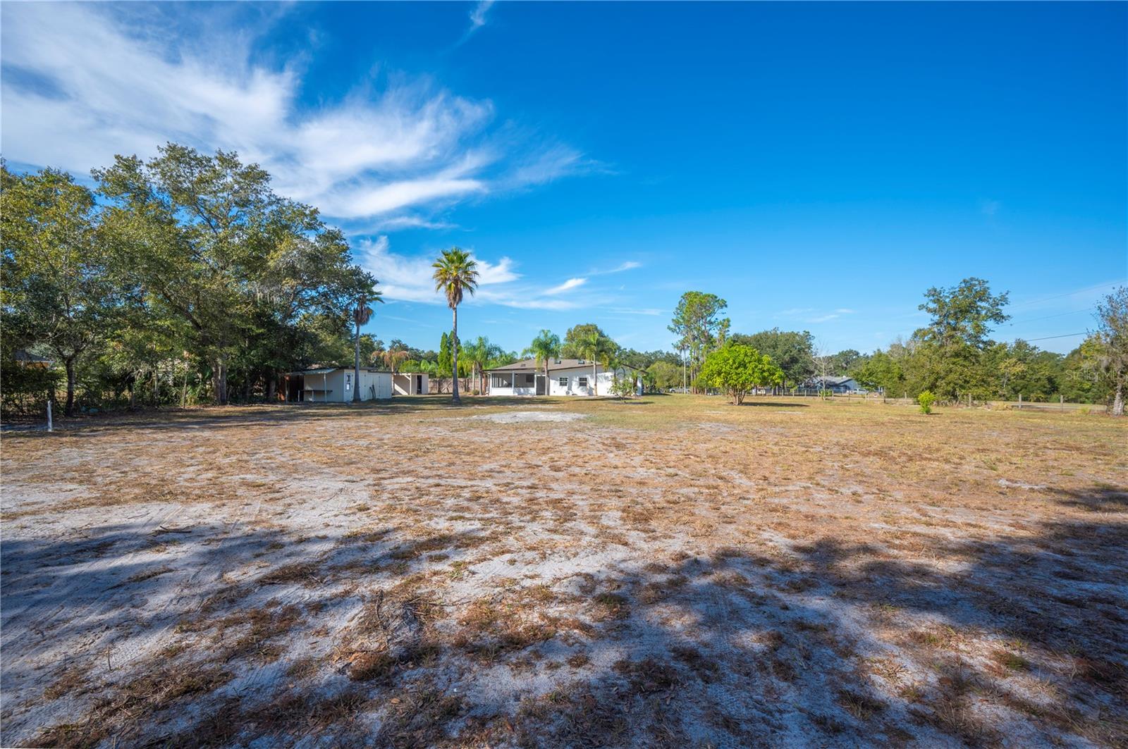 LAZY CREEK - Residential