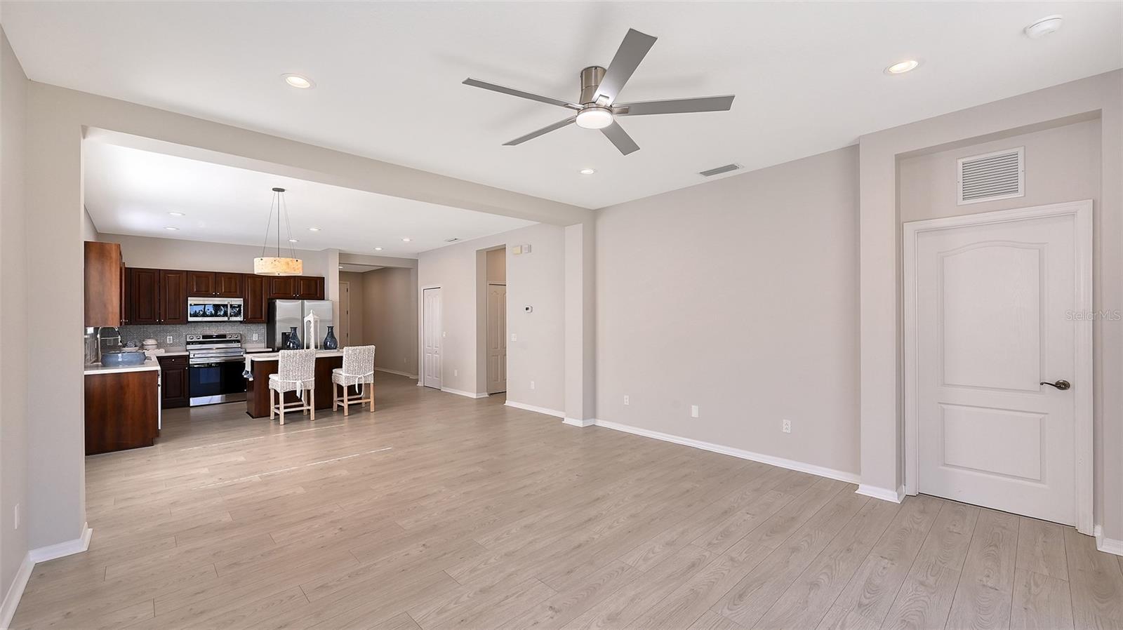 RIVER SOUND - Residential