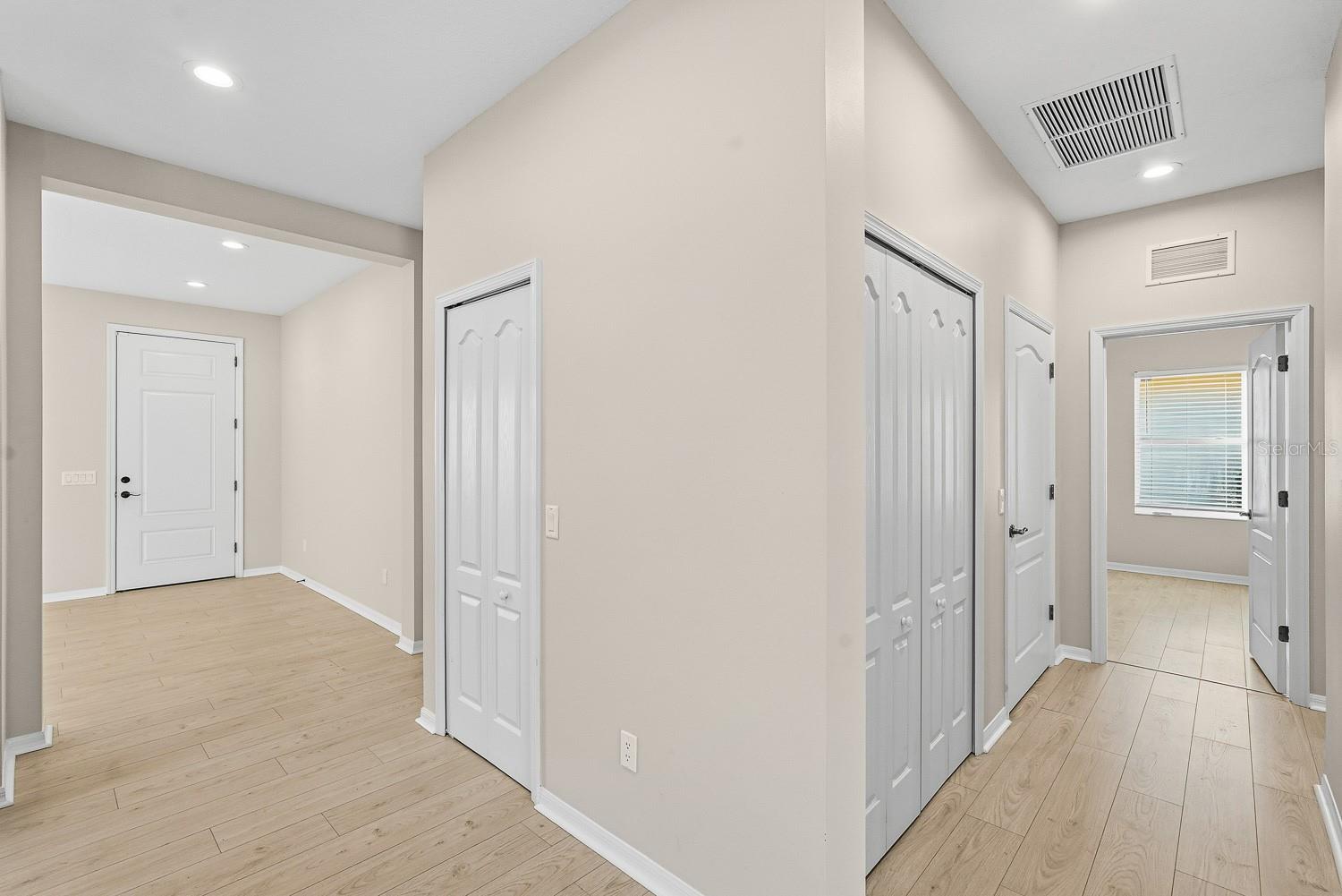 RIVER SOUND - Residential