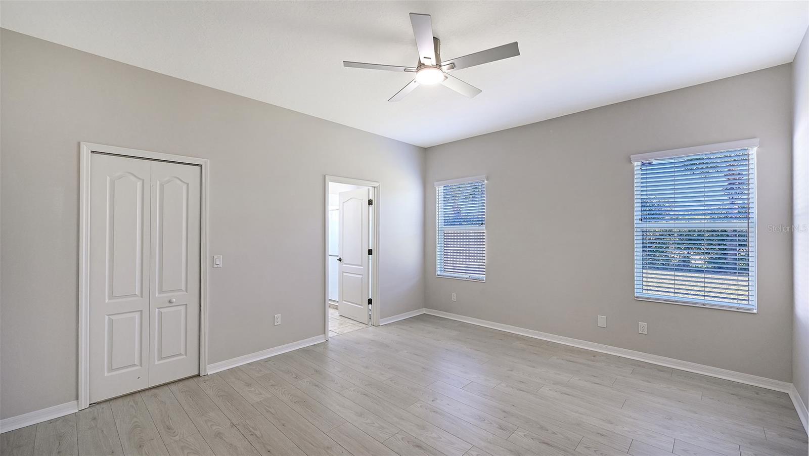 RIVER SOUND - Residential