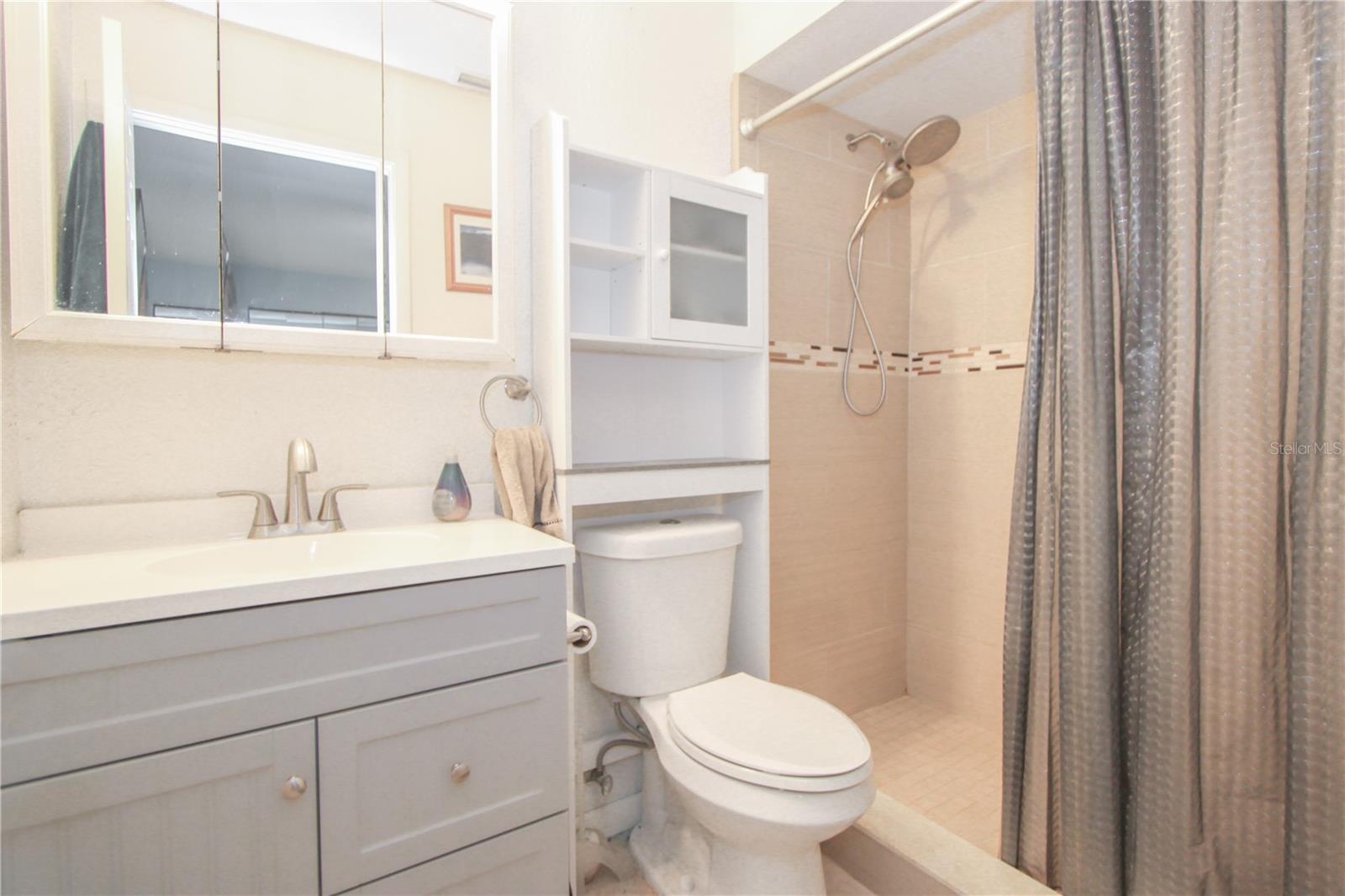 SCHOOLVIEW ESTATES UNIT 2 - Residential