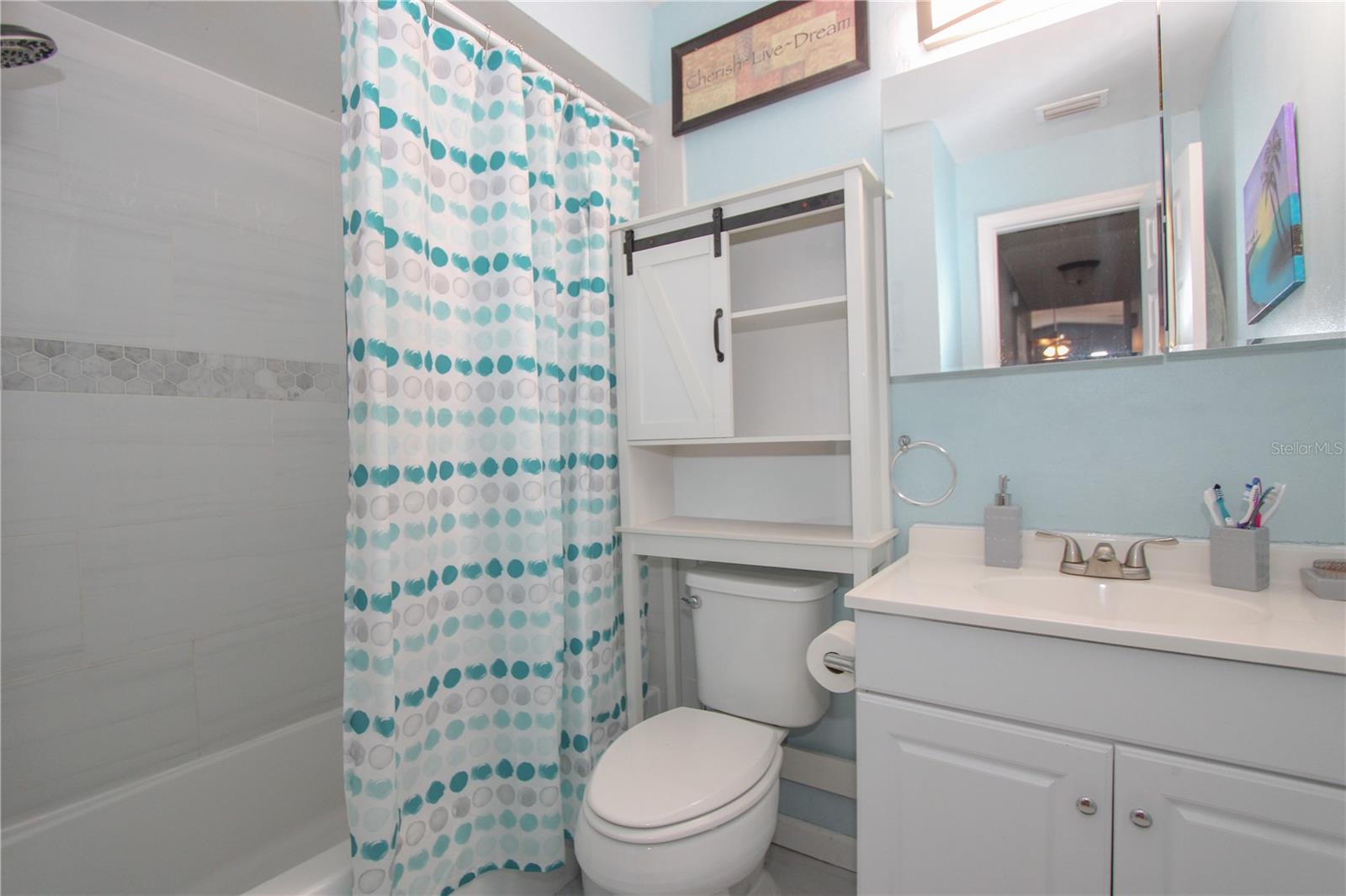 SCHOOLVIEW ESTATES UNIT 2 - Residential