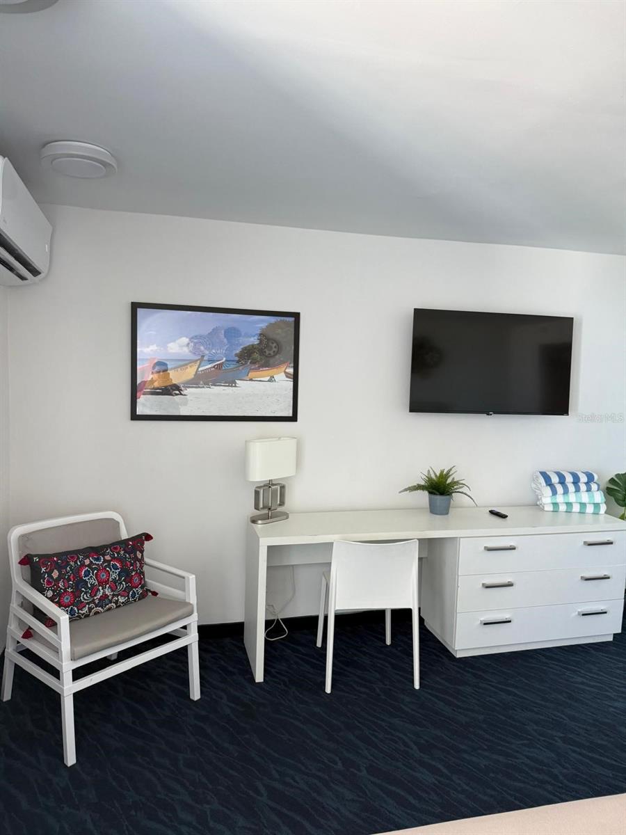 COND. ESJ TOWERS - Residential