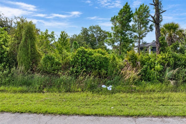 5079 HOGAN ST, PORT CHARLOTTE, FL 33981 - Image 7ac2e52f3154eeacecd53381ecb2b782/2226638330