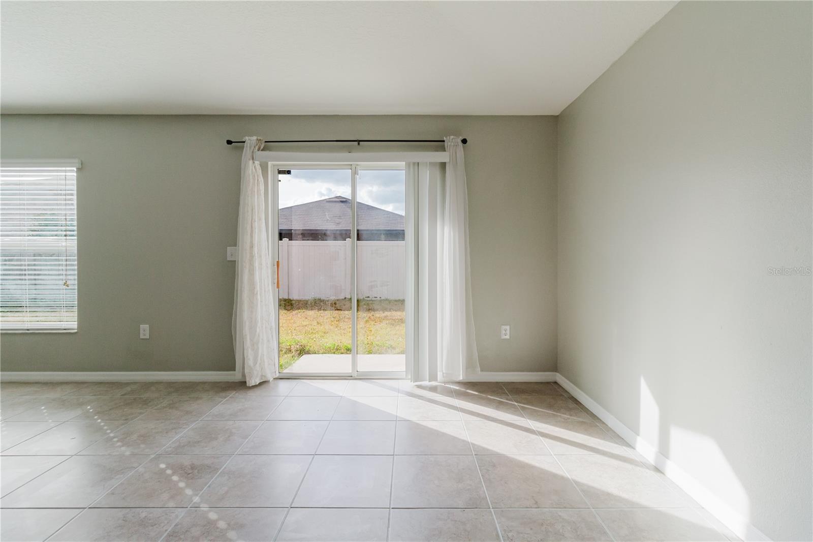 RIVERBEND WEST PH1 - Residential