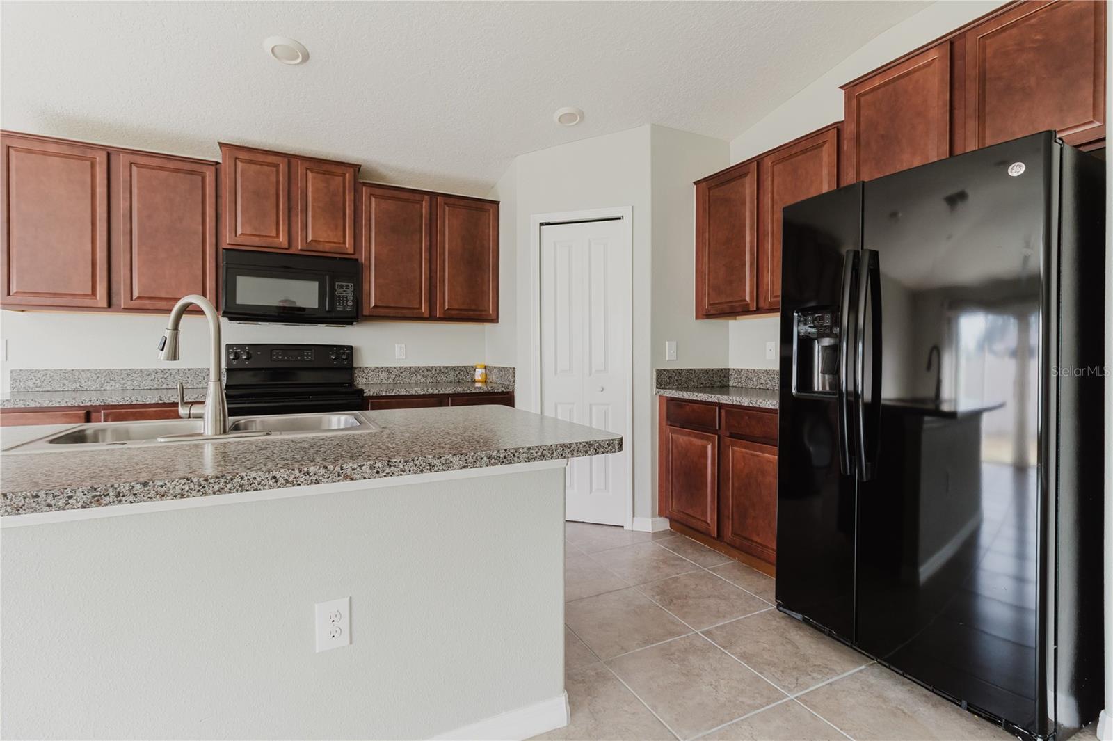 RIVERBEND WEST PH1 - Residential