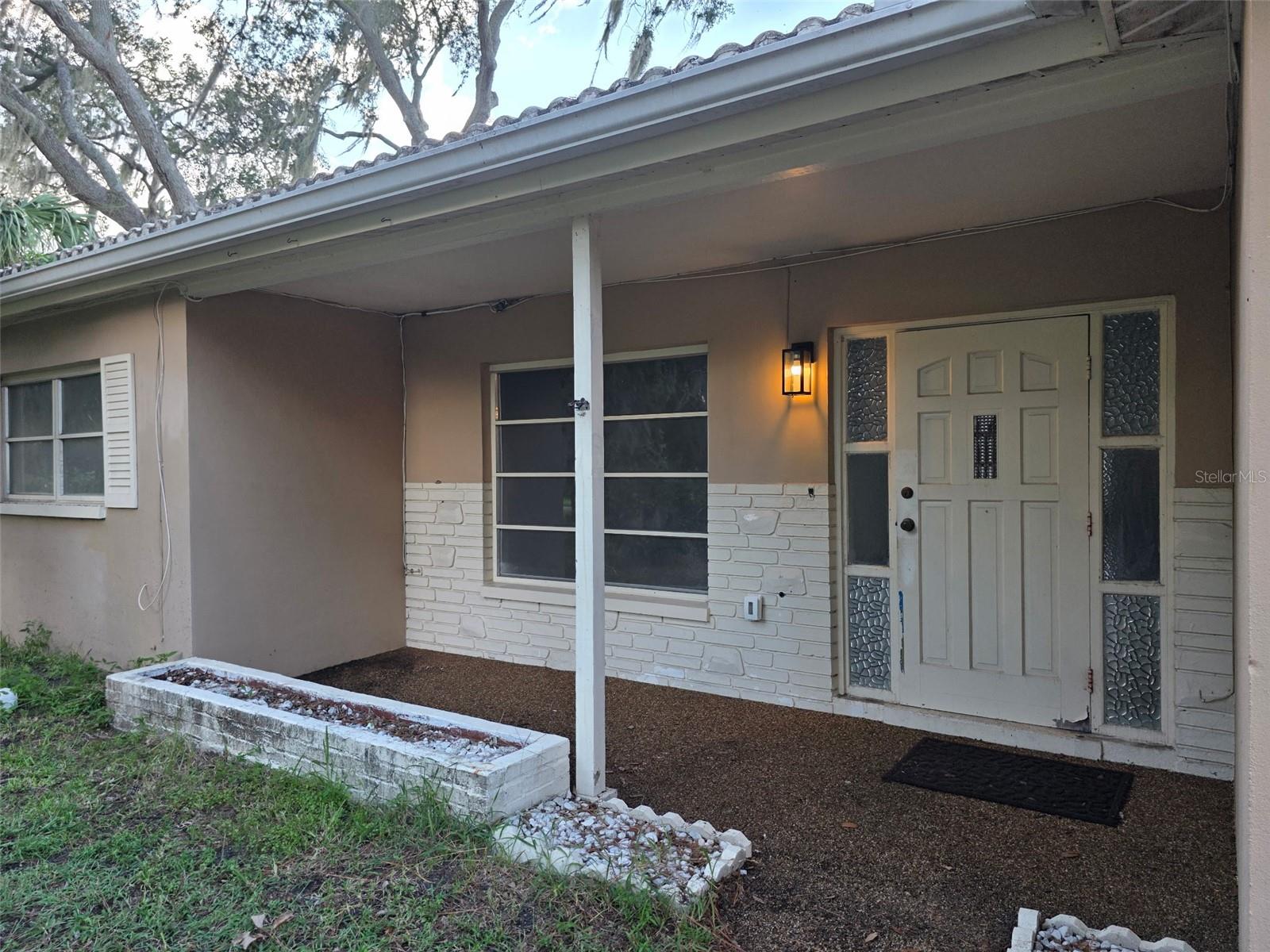Waterfront Living in the Heart of New Port Richey! Right on the Cody River, minutes to the Gulf of America!!
Welcome to your new home– a beautifully updated waterfront property just minutes from the charming downtown district, where you’ll find festivals, local shops, unique restaurants, and the beloved farmer’s market.
This home has been thoughtfully refreshed with a newly renovated kitchen, new flooring throughout, and fresh interior paint, making it move-in ready. The property sits directly on the Cody River with its own private dock and boat lift – perfect for boating, fishing, or simply soaking in Florida’s year-round sunshine.
Whether you’re looking for a full-time residence or a seasonal getaway, this home offers the perfect balance of comfort, convenience, and coastal charm. Imagine starting your mornings with a cup of coffee by the water and spending your evenings strolling through downtown New Port Richey’s lively community events.
Don’t miss the opportunity to rent a piece of waterfront paradise just minutes from all the action.