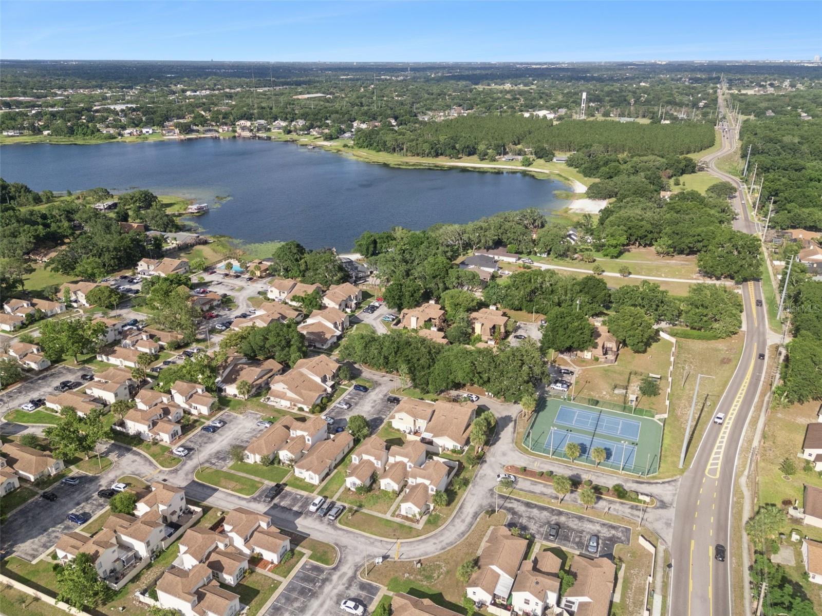 LAKE OLYMPIC TWNHS CONDO - Residential